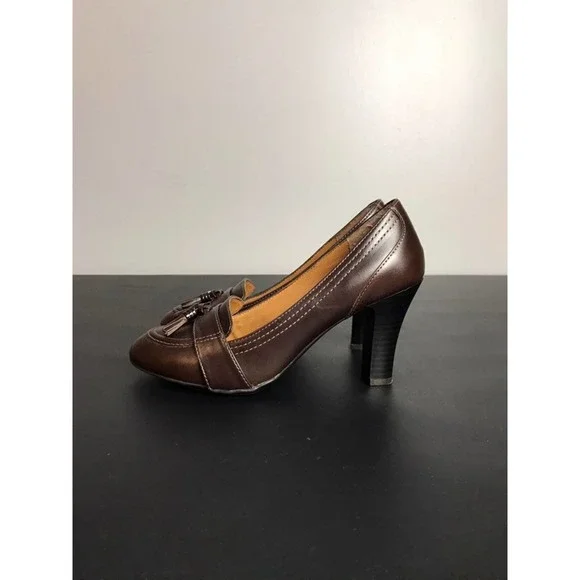 Euro Soft by Sofft Women’s Brown Leather Loafer Pumps - Picture 2 of 5